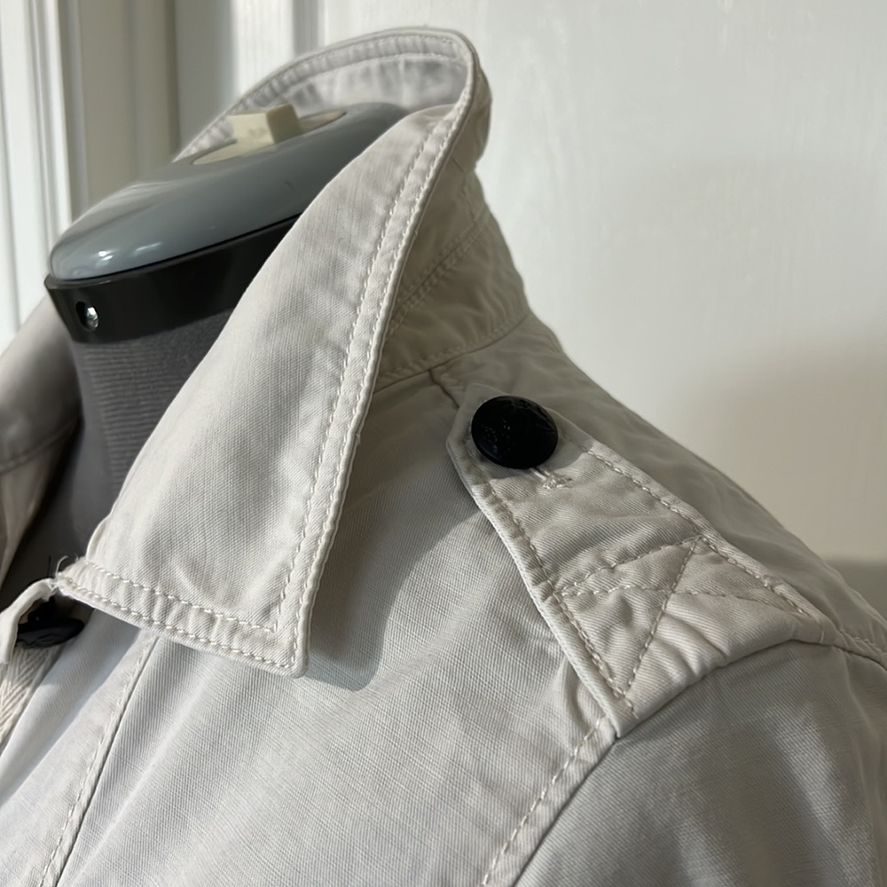 Banana Republic Jacket - Picture 3 of 9
